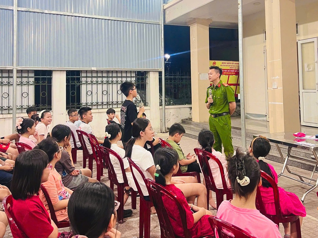 Toàn cảnh buổi tuyên truyền