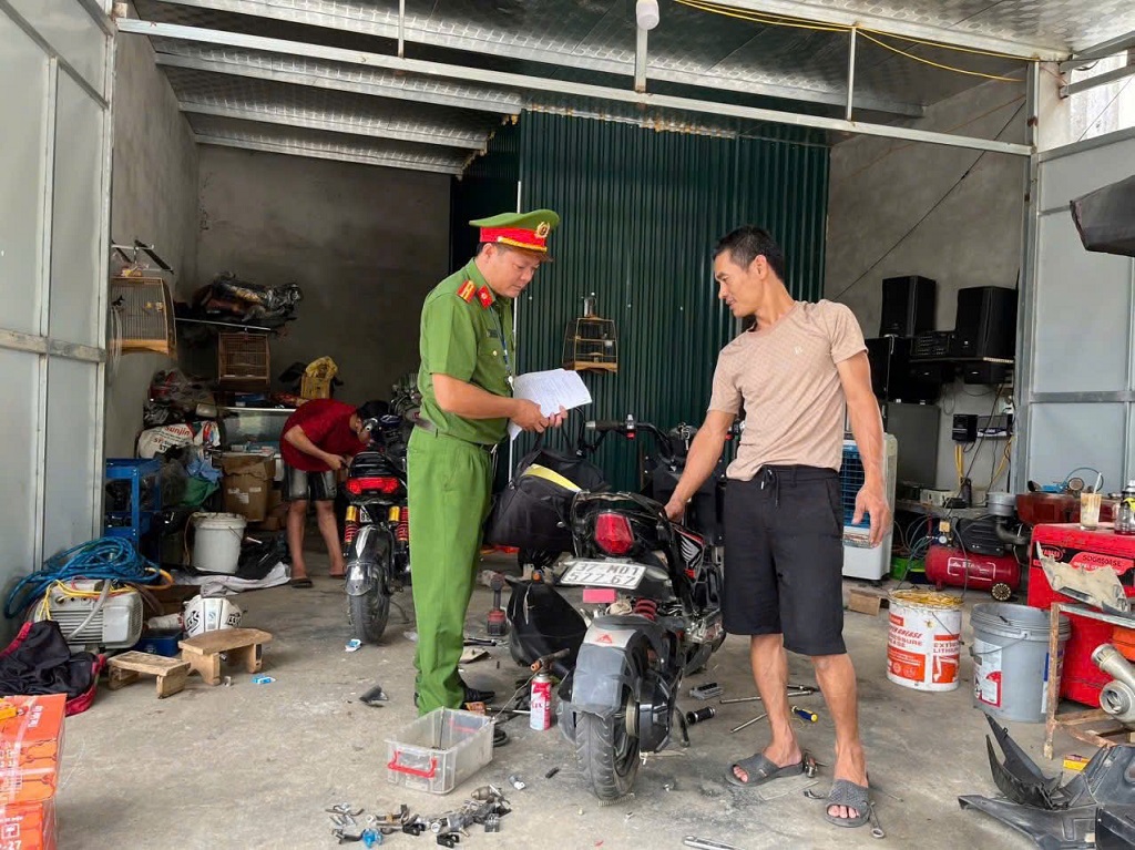 Công an xã tuyên truyền, phổ biến pháp luật
