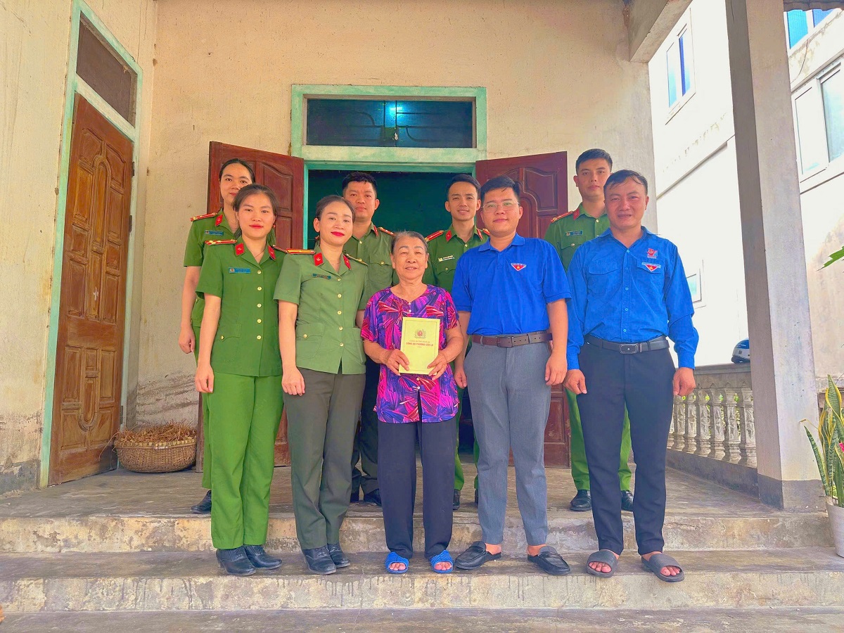 Phát huy vai trò xung kích, tình nguyện của tuổi trẻ Công an phường Cửa Lò trong công tác an sinh xã hội