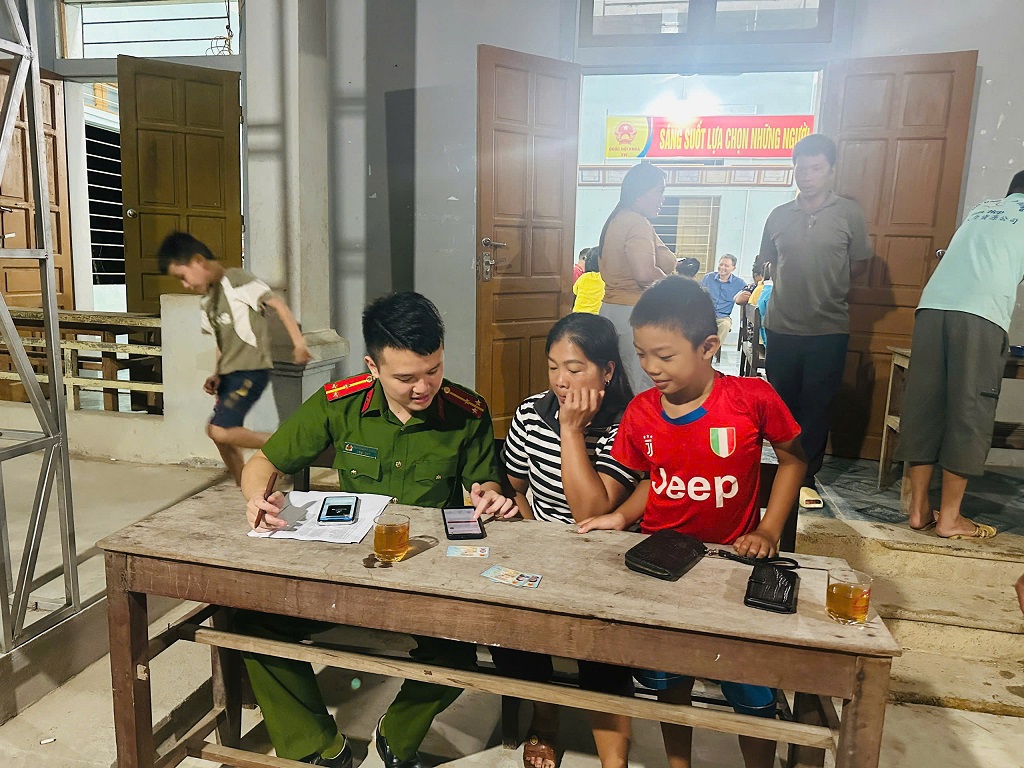 Hướng dẫn người dân kích hoạt tài khoản định danh điện tử cho trẻ em từ 06 - 14 tuổi