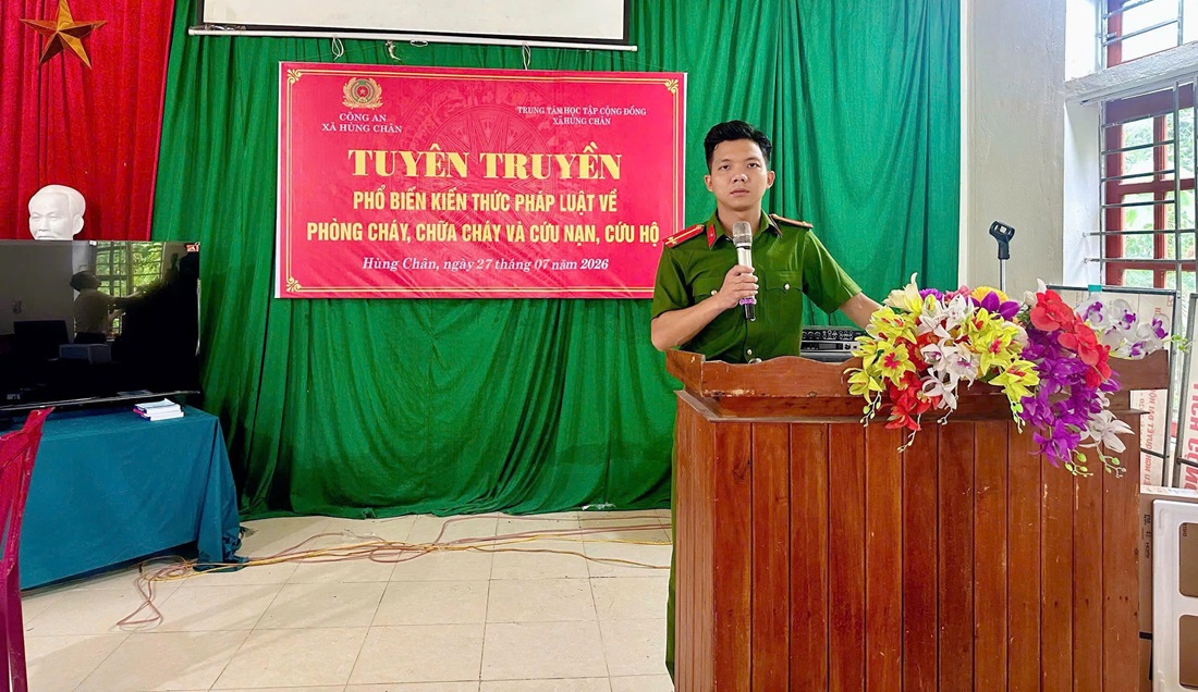Công an xã Hùng Chân tuyên truyền về PCCC và CNCH