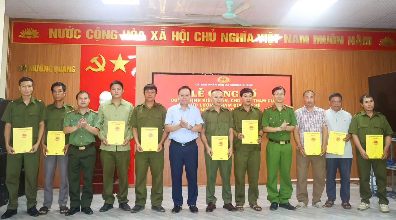 Xã Mường Quàng kiện toàn lực lượng bảo vệ an ninh trật tự ở cơ sở