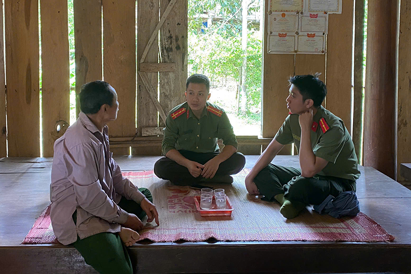 Tuyên truyền an ninh mạng đến người có uy tín