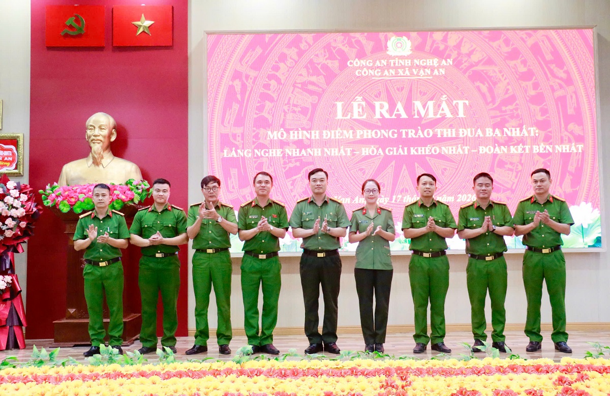 Công an xã Vạn An ra mắt mô hình 