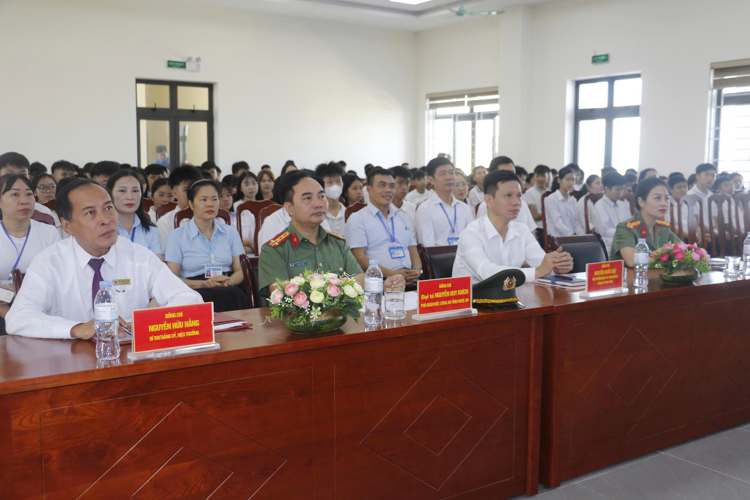 Đại biểu dự Ngày hội