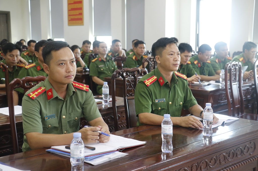Đại biểu tham dự Hội nghị