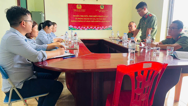 Công an xã tuyên truyền quy định về bảo đảm ANTT