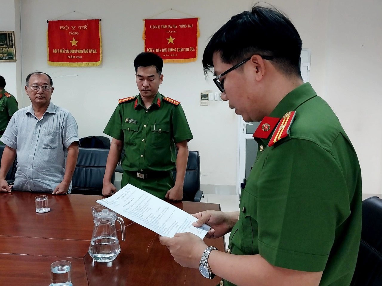 CSĐT đọc lệnh khởi tố đối với ông Phạm Minh An.