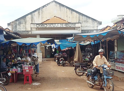 Chợ Xuân Sơn cũ, nay là chợ Sơn Bình, đang được triển khai nâng cấp, cải tạo giai đoạn 2.