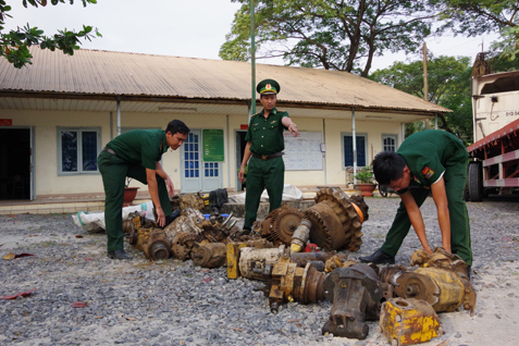 Tang vật bị Trạm Biên phòng cửa khẩu cảng Phú Mỹ tạm giữ. 