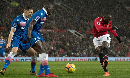 Lukaku đã ghi bàn trở lại là điều đáng mừng cho M.U sau trận này.