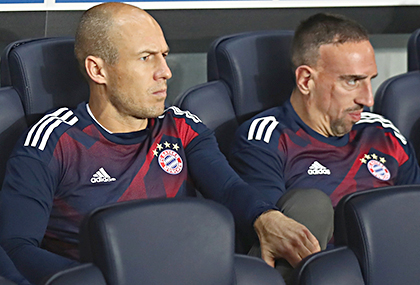 Robben - Ribery đang dần mất đi sự tin tưởng từ HLV Heynckes.