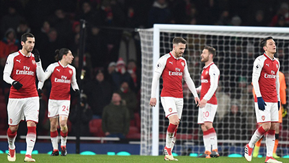 Trận thua của Arsenal giúp Man City tiến gần hơn tới danh hiệu vô địch Ngoại hạng Anh mùa này.