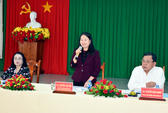 Đồng chí Nguyễn Thị Yến, Phó Bí thư Thường trực Tỉnh ủy, Trưởng Đoàn Đại biểu Quốc hội tỉnh, chủ trì buổi làm việc với Đảng ủy phường 1 (TP. Vũng Tàu).
