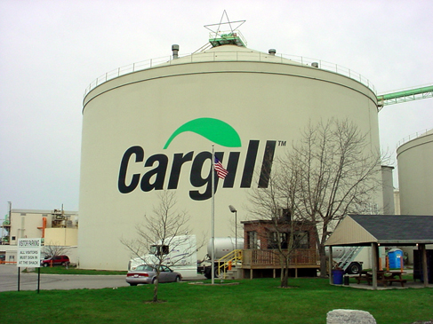 Tập đoàn Cargill của Mỹ kêu gọi Washington và Bắc Kinh đối thoại để các DN, người nông dân và người tiêu dùng sẽ không bị cuốn vào một cuộc chiến thương mại. 