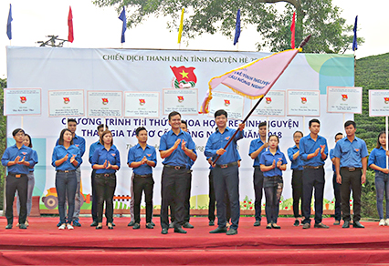 Ra quân Chương trình “Trí thức khoa học trẻ tình nguyện tham gia tái cơ cấu ngành nông nghiệp” năm 2018.