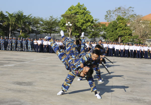 Chiến sĩ BTLVCSB 3 luyện tập võ thuật, sẵn sàng cho các nhiệm vụ được giao.