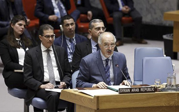 Đại diện Thường trực của Syria tại Liên hợp quốc Bashar Jaafari phát biểu tại cuộc họp.