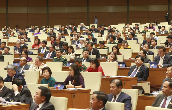 Các đại biểu tham dự Kỳ họp thứ 8, Quốc hội khóa XIV.