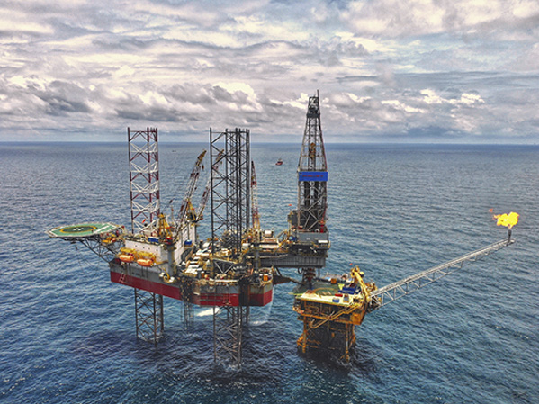 Giàn khoan PV DRILLING II đạt thành tích 10 năm liên tục vận hành an toàn.