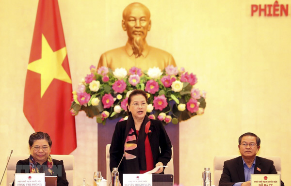 Chủ tịch Quốc hội Nguyễn Thị Kim Ngân phát biểu bế mạc Phiên họp  thứ 40 của Ủy ban Thường vụ Quốc hội.