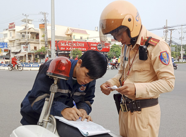 Lực lượng CSGT-Công an TP.Vũng Tàu tăng cường tuần tra xử lý các phương tiện vi phạm Luật Giao thông đường bộ.