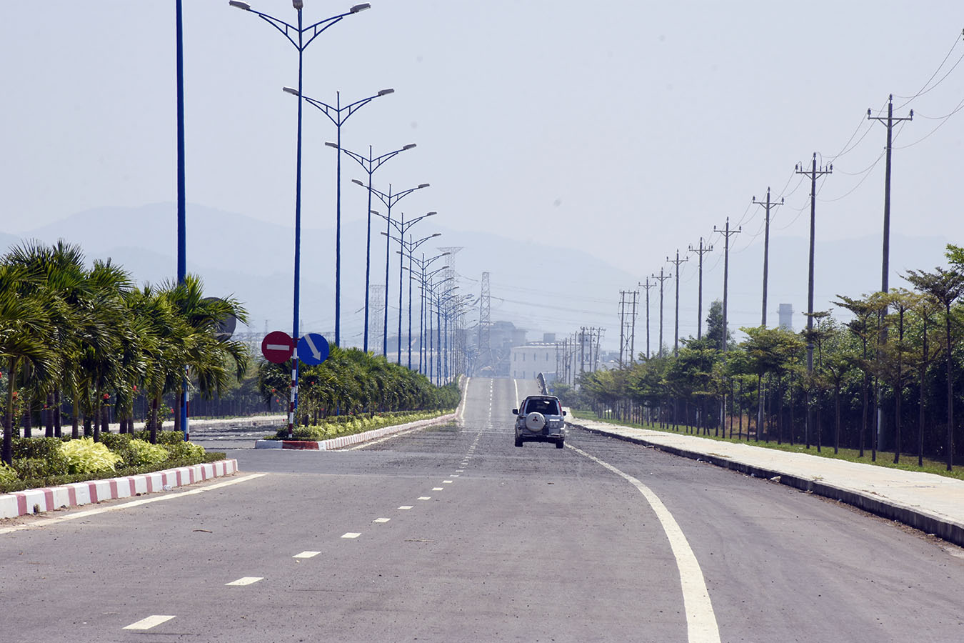 Đường liên cảng Cái Mép-Thị Vải đã thông xe 17,271km trên tổng chiều dài 18,1km.