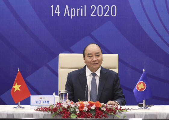 Thủ tướng Nguyễn Xuân Phúc, Chủ tịch ASEAN 2020 phát biểu khai mạc.  Ảnh: THỐNG NHẤT 