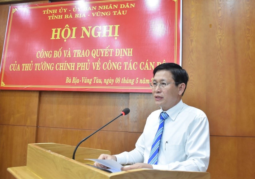 Ông Lê Ngọc Khánh phát biểu nhận nhiệm vụ Phó Chủ tịch UBND tỉnh.
