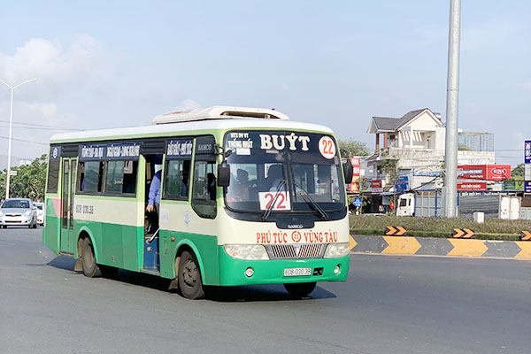 Hầu hết các xe buýt đang hoạt động trên địa bàn tỉnh hiện đều chưa đạt chất lượng.