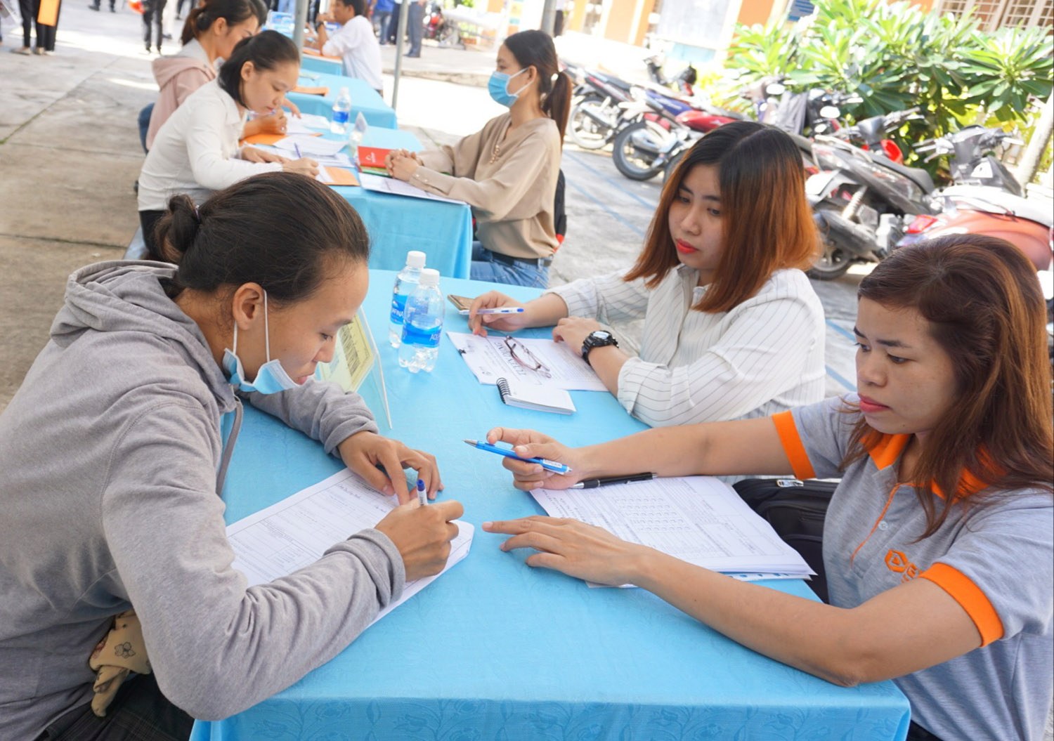  NLĐ đăng ký tìm việc tại phiên giao dịch lần thứ 1 năm 2020.             