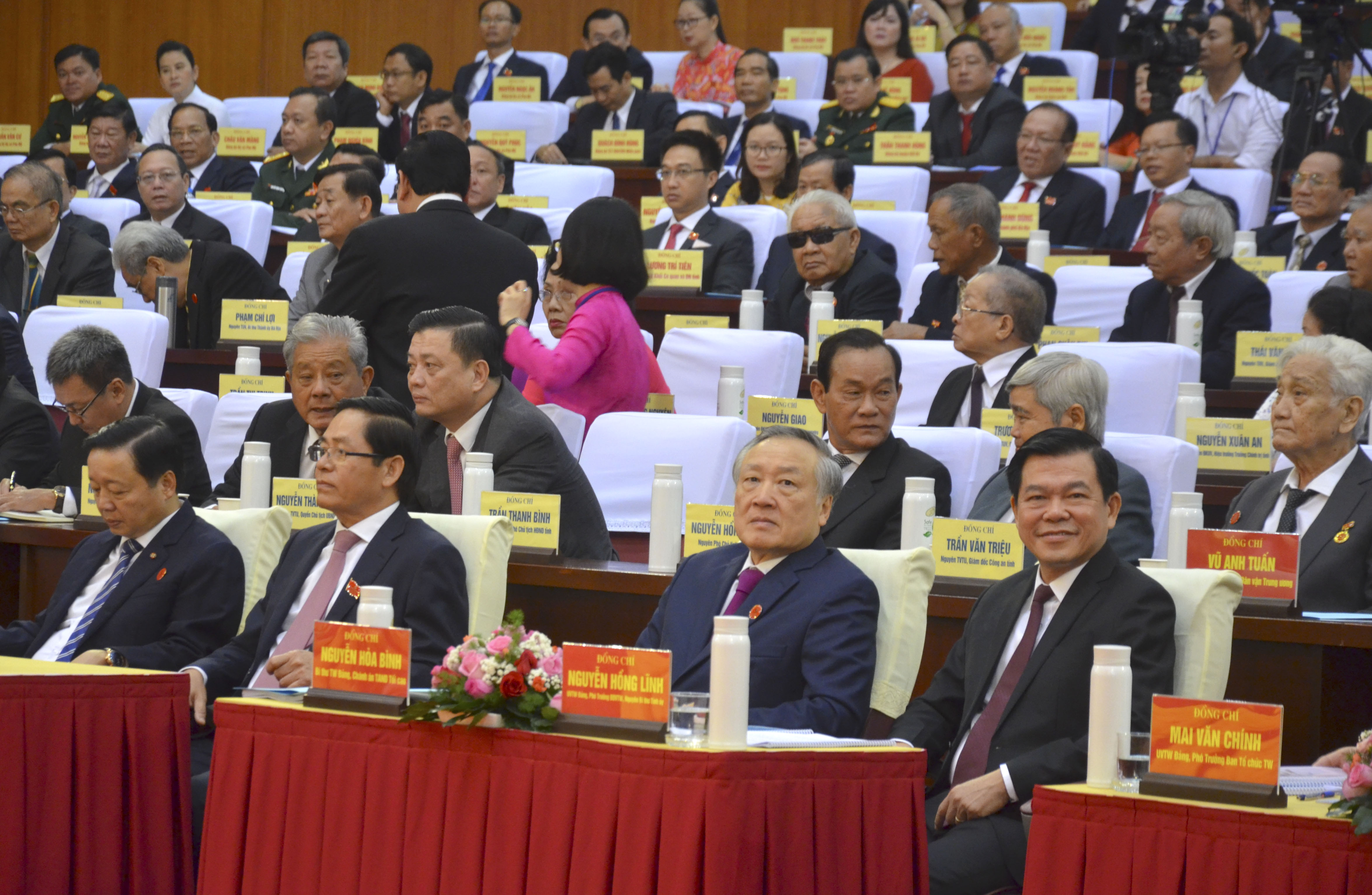 Lãnh đạo Trung ương và lãnh đạo tỉnh tham dự Đại hội.