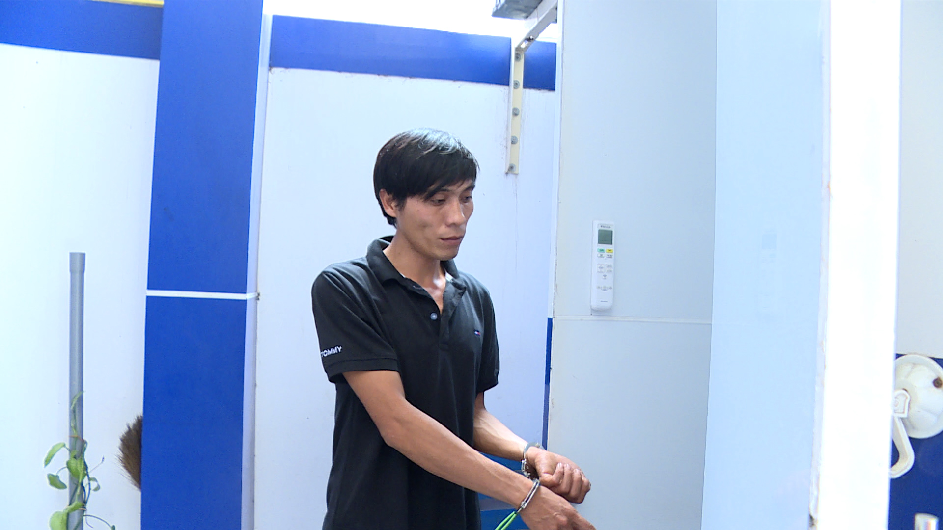 Đối tượng Đạt tại trụ ATM.