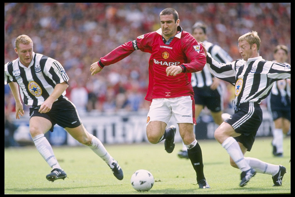 Eric Cantona trong màu áo Manchester United.