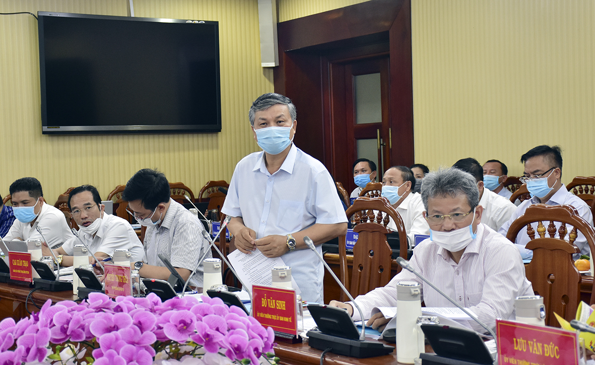 Thứ trưởng Bộ Nội vụ Nguyễn Trọng Thừa đề nghị tỉnh cần quan tâm hơn nữa đến công tác bảo đảm an ninh chính trị, trật tự an toàn xã hội trước, trong và sau bầu cử.