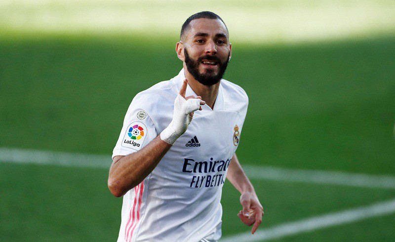 Karim Benzema khẳng định, Kylian Mbappe đủ tài năng để khoác áo Real Madrid.