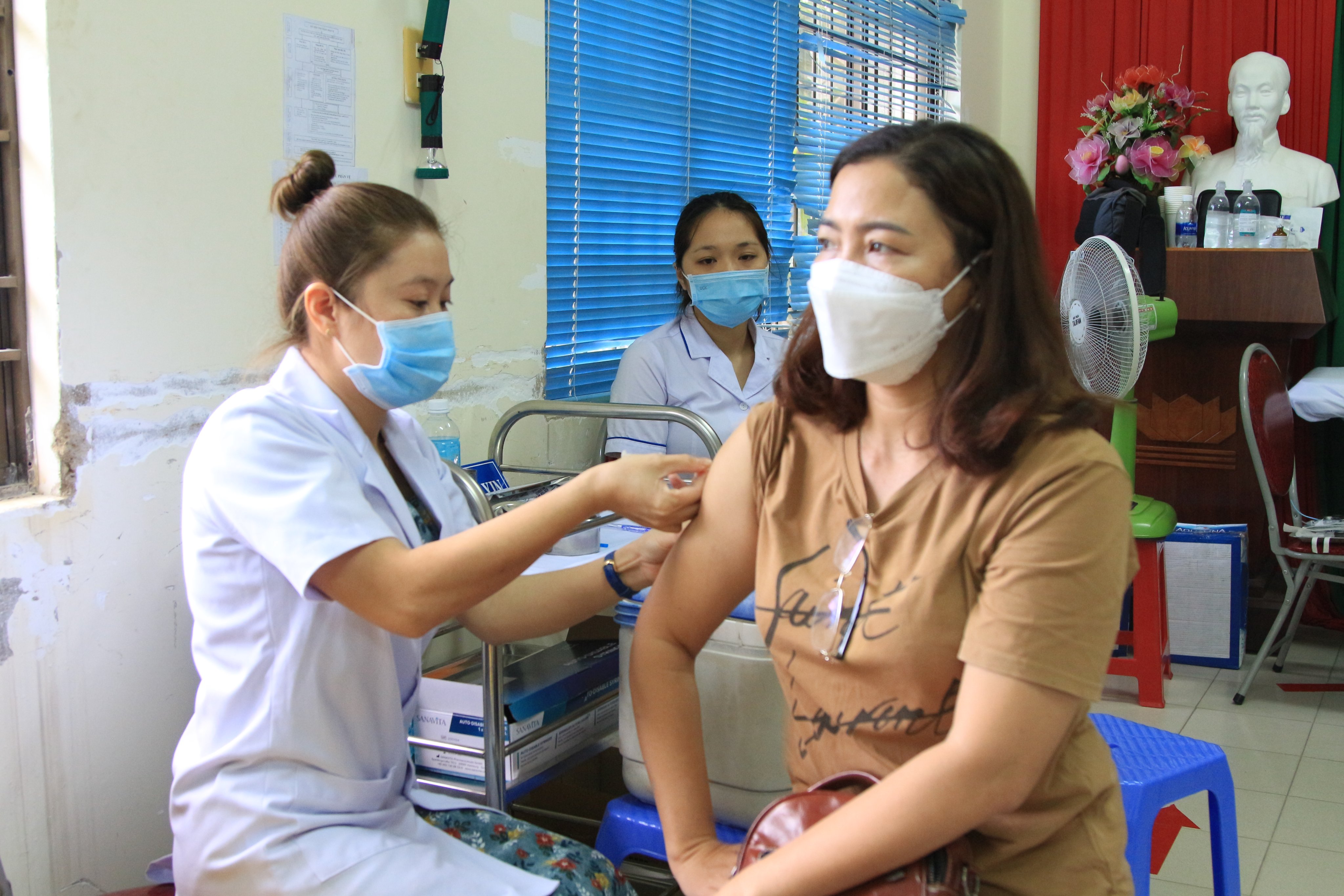 Theo kế hoạch, từ nay đến 20/6 sẽ có khoảng 4.000 người của huyện Côn Đảo từ đủ 18 tuổi trở lên và đủ sức khỏe được tiêm phòng vắc xin COVID-19. 