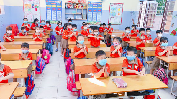 HS Trường TH Nguyễn Viết Xuân trong một tiết học năm 2020-2021.