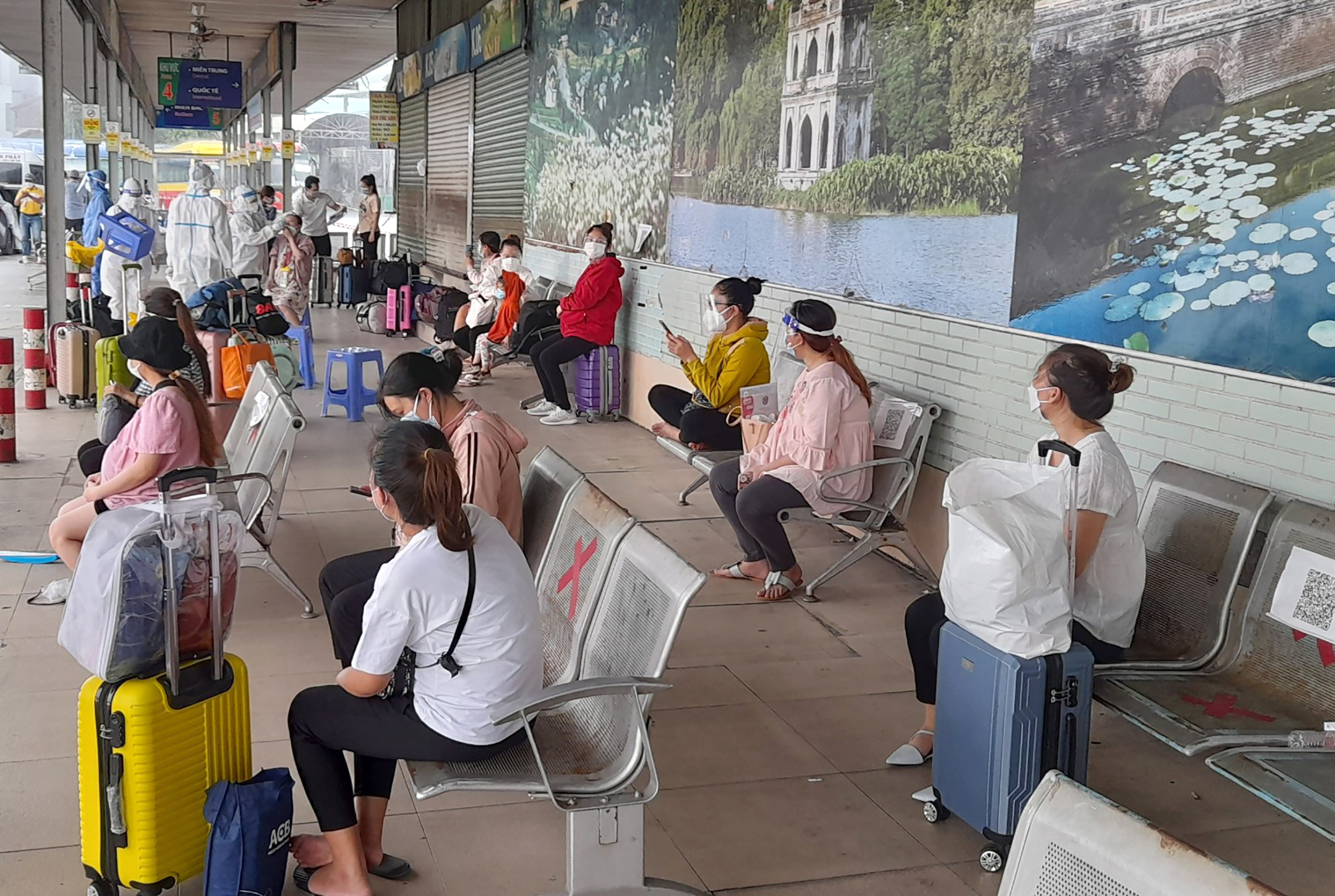 Những thai phụ được đón về trong đợt đầu tiên ngày 9/9.