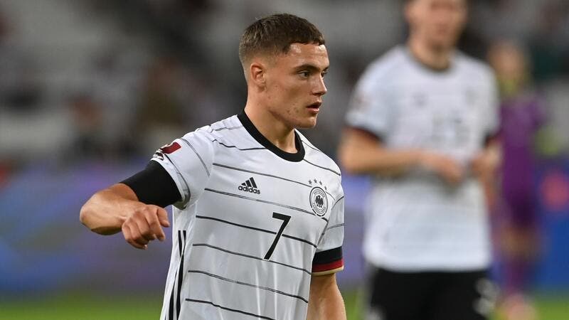 Wirtz đang nổi lên như một tài năng mới khai quật từ Leverkusen đến đội tuyển Đức.