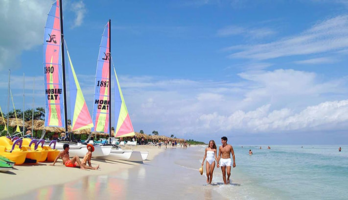 Bãi biển Varadero được mệnh danh đẹp nhất vùng biển Caribe.