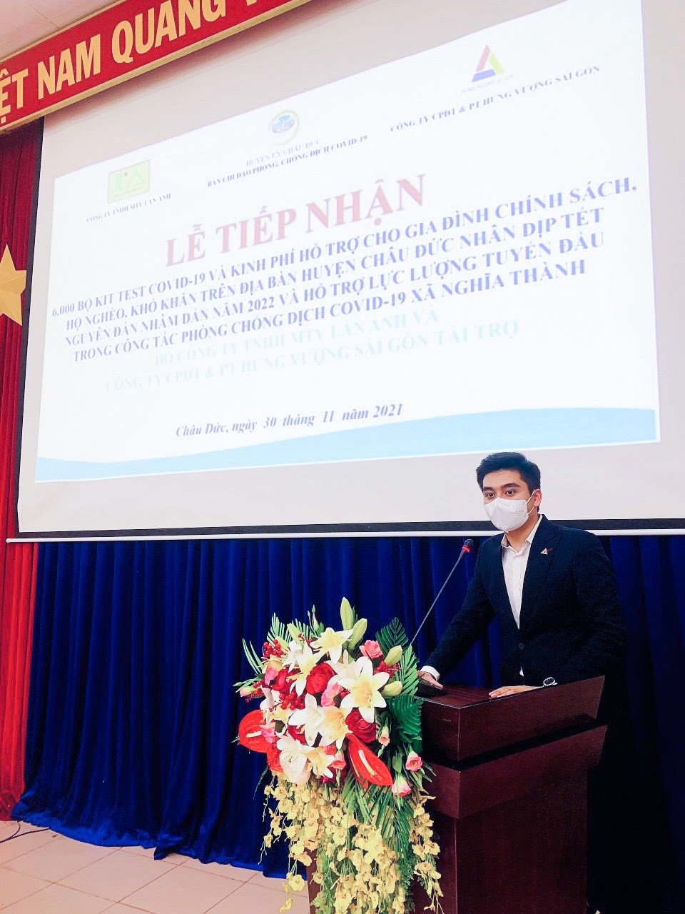 TGĐ Hưng Vượng Holdings - Ông Phạm Việt Anh trong buổi phát biểu trao tặng tại Huyện Châu Đức.