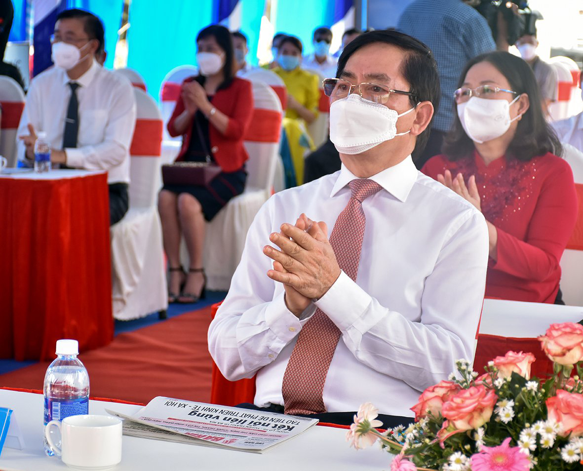 Ông Phạm Viết Thanh, Ủy viên Trung ương Đảng, Bí thư Tỉnh ủy, Chủ tịch HĐND tỉnh tham dự Lễ khánh thành.