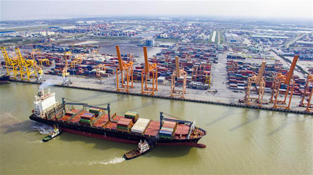 Tỉnh BR-VT cũng đầu tư tuyến đường liên cảng Cái Mép - Thị Vải, các tuyến đường đô thị, liên huyện đang triển khai xây dựng đồng bộ