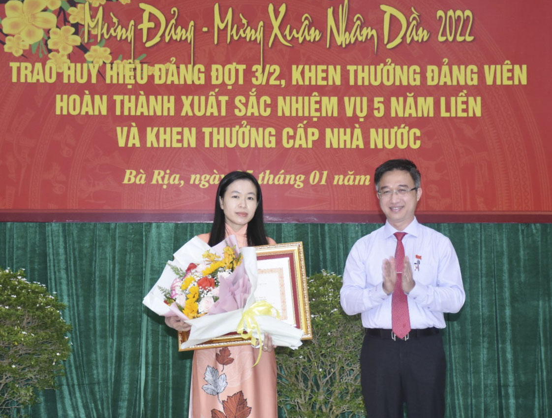 Thành ủy Bà Rịa họp mặt mừng Đảng - mừng Xuân Nhâm Dần 2022