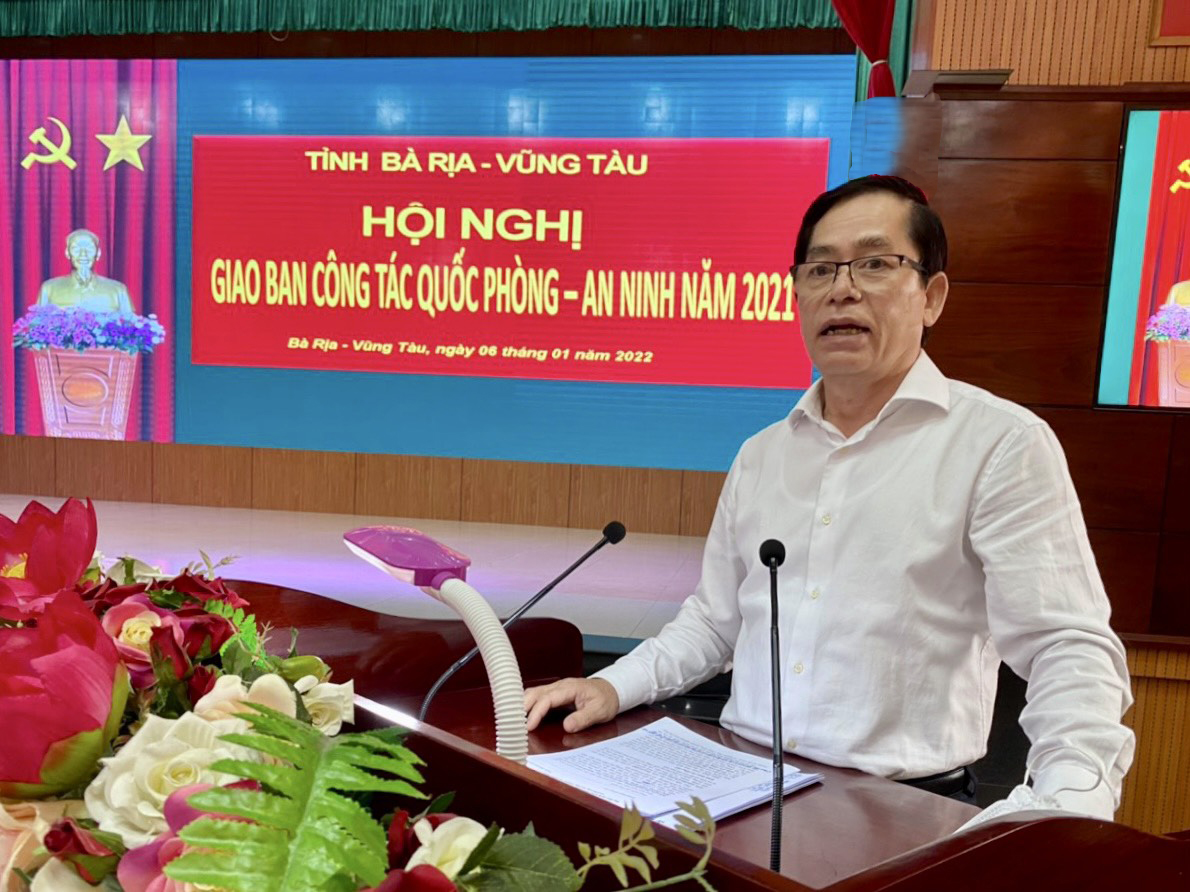 Ông Phạm Viết Thanh, Ủy viên Trung ương Đảng, Bí thư Tỉnh ủy, Chủ tịch HĐND tỉnh phát biểu chỉ đạo tại hội nghị.