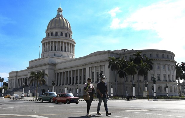 Một góc đường phố ở La Habana, Cuba.