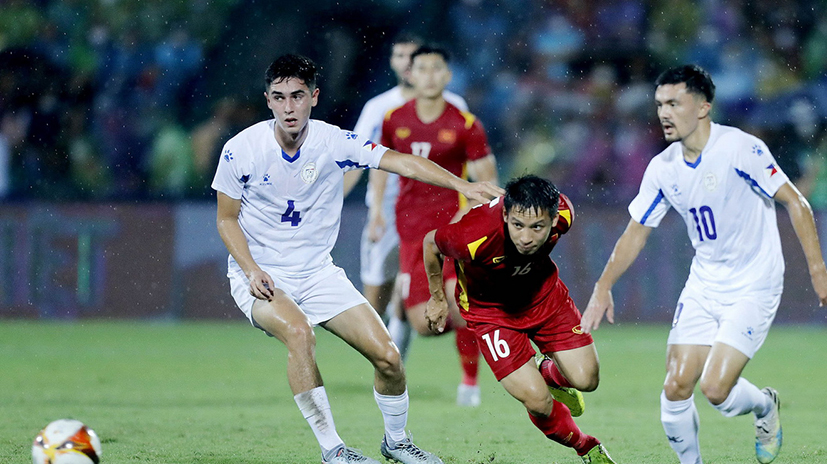 U23 Việt Nam có nhiều ưu thế trong trận bán kết trước U23 Malaysia.