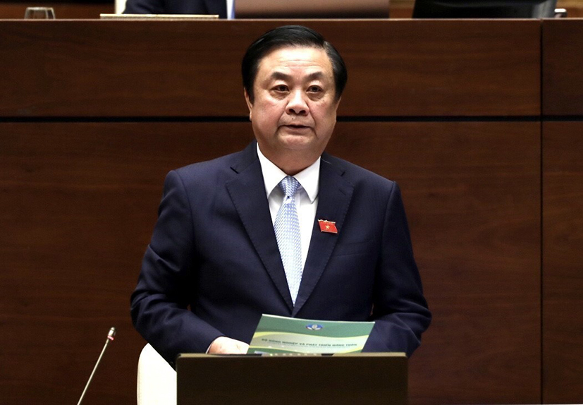 Bộ trưởng Bộ NN-PTNT Lê Minh Hoan phát biểu tại kỳ họp. Ảnh: LÂM KHÁNH