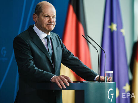Thủ tướng Đức Olaf Scholz tại một cuộc họp báo ở Berlin.